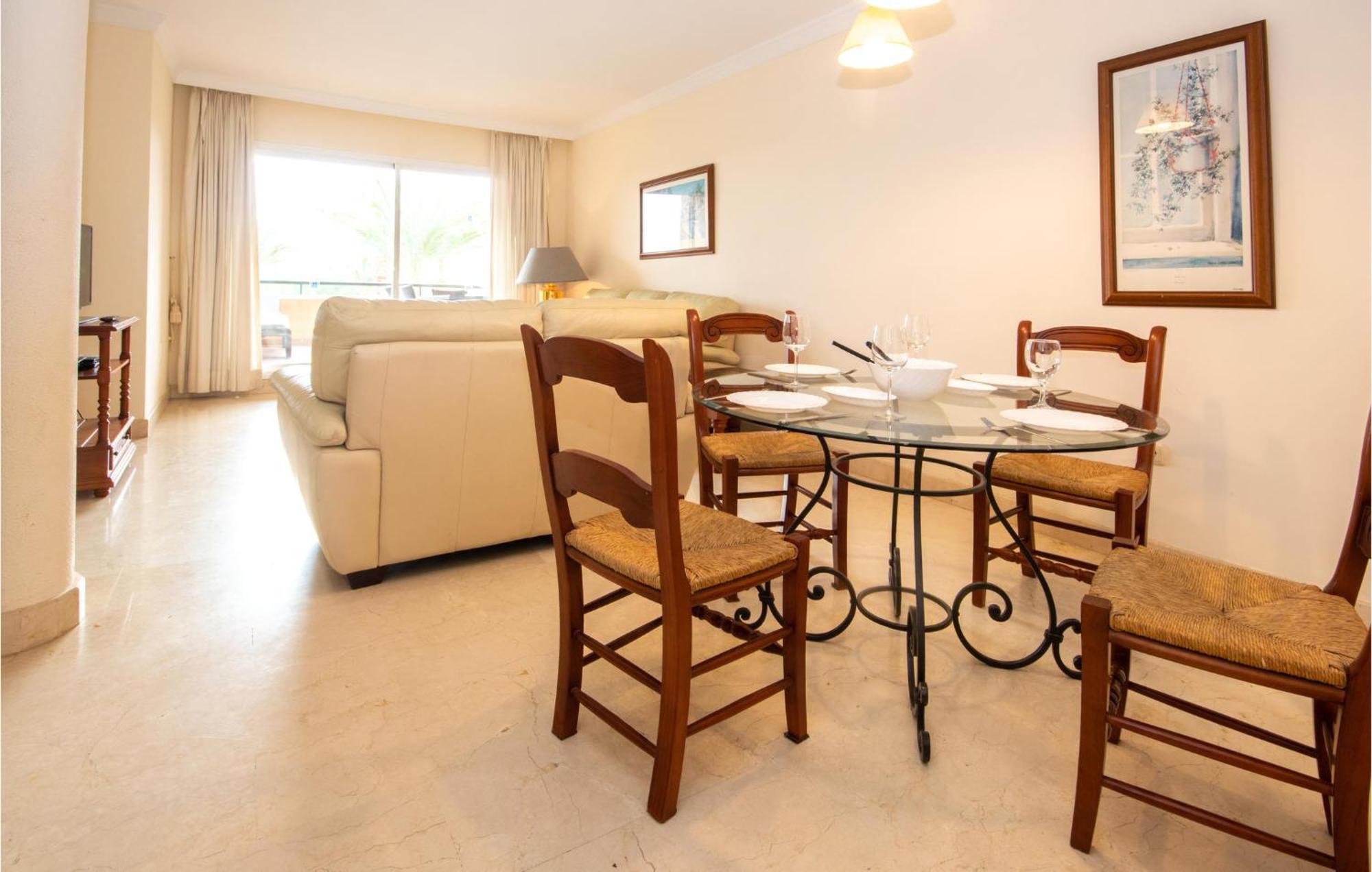Beautiful Apartment In Marbella-Elviria Esterno foto