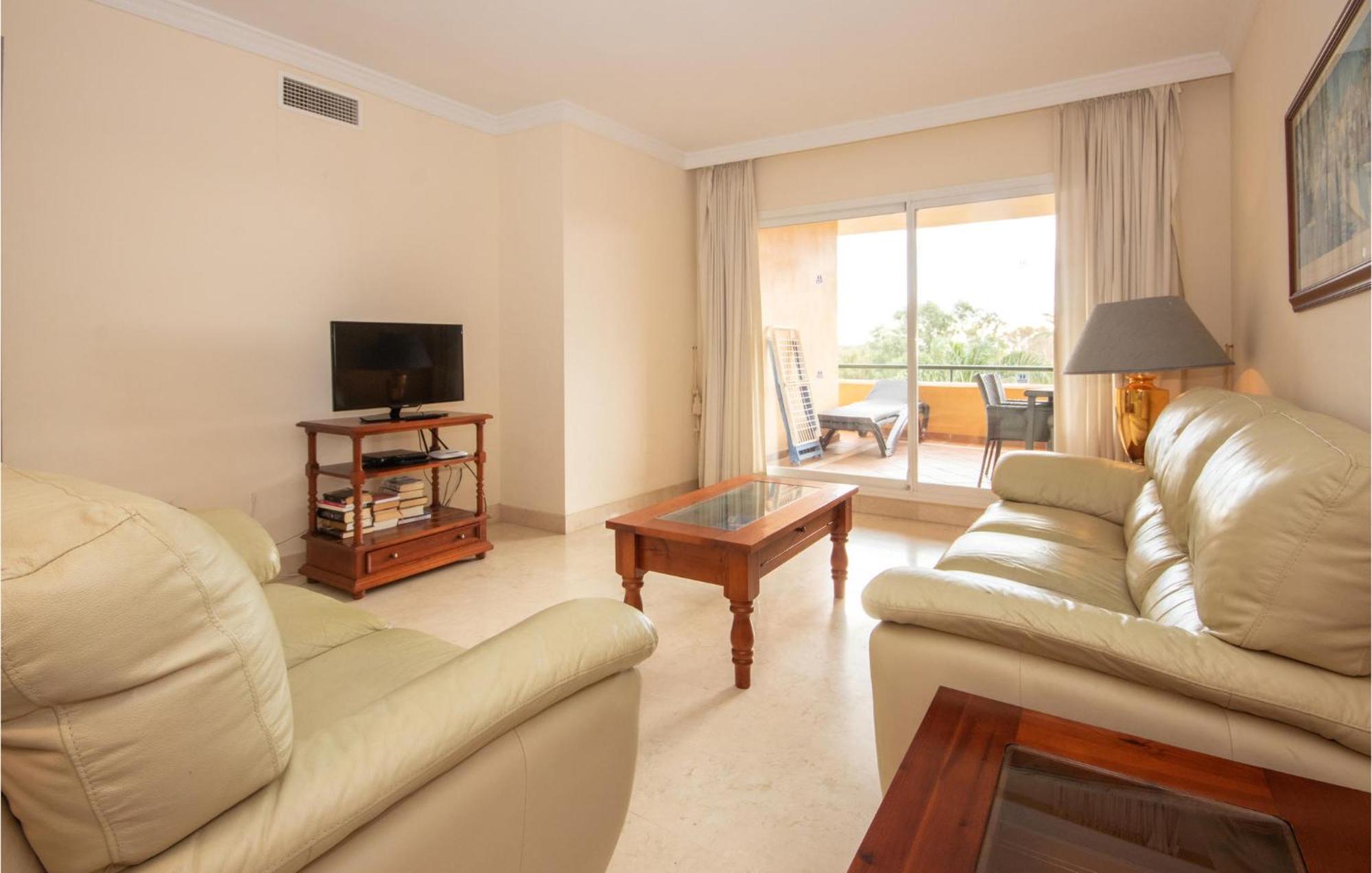 Beautiful Apartment In Marbella-Elviria Esterno foto